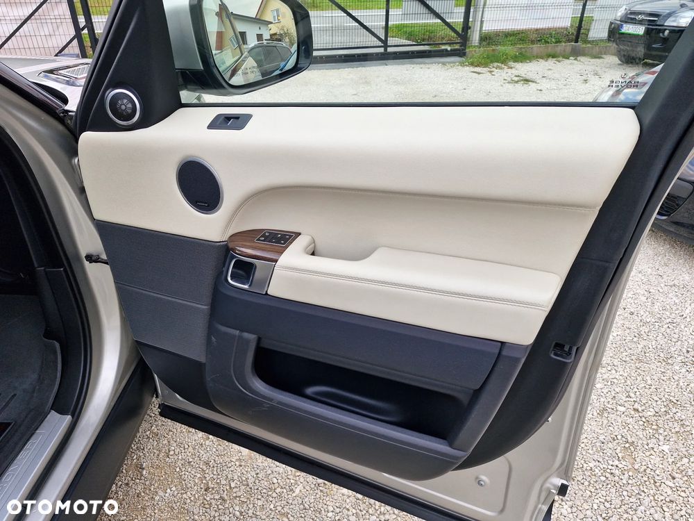 Land Rover Range Rover Sport - 25