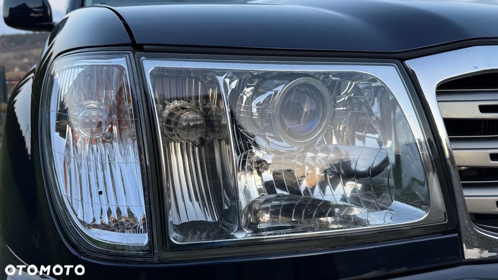 Toyota Land Cruiser 100 Automatik Executive - 33