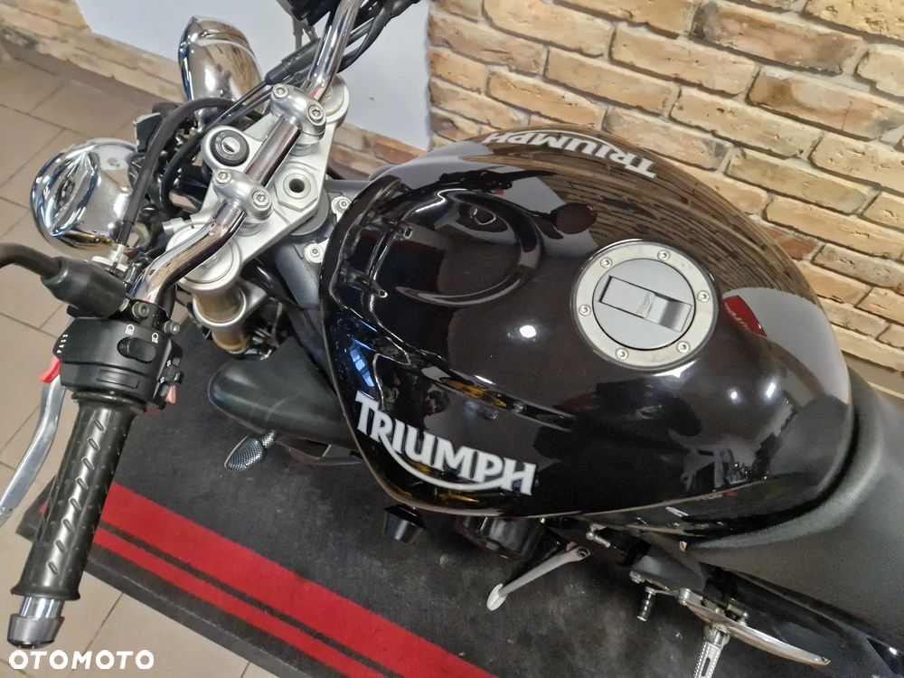 Triumph Street Triple - 24