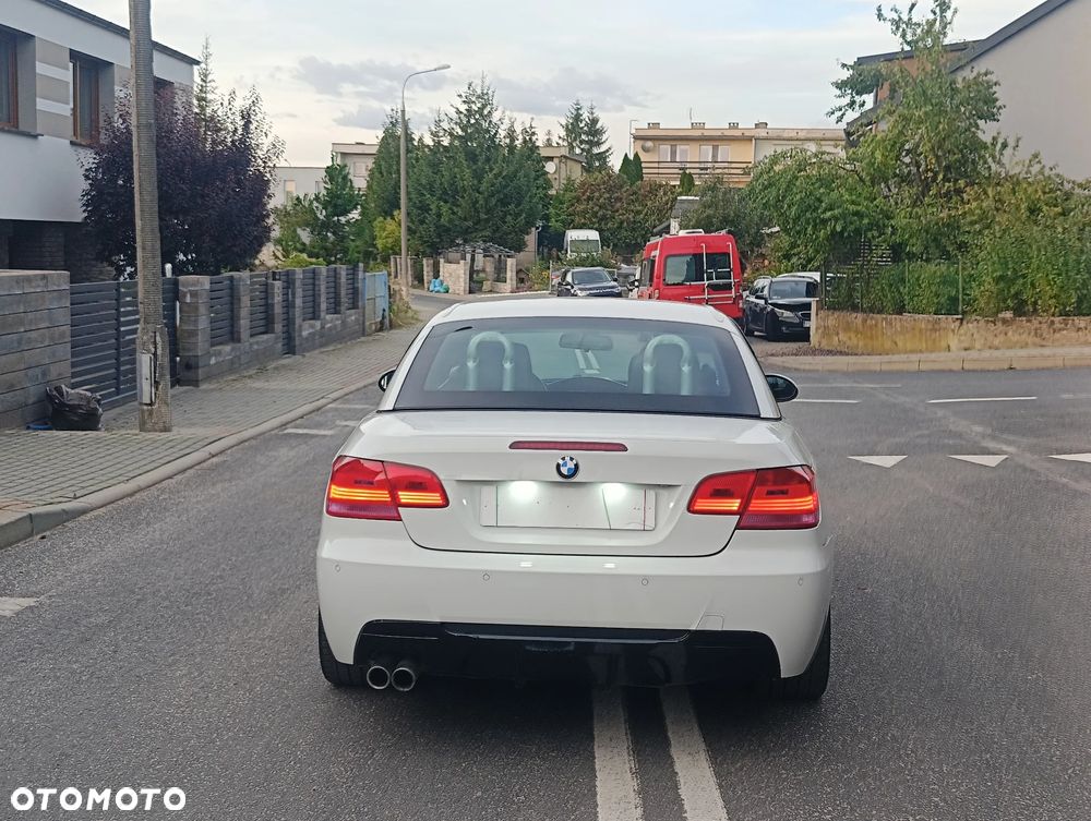 BMW Seria 3 330d DPF Cabrio - 19