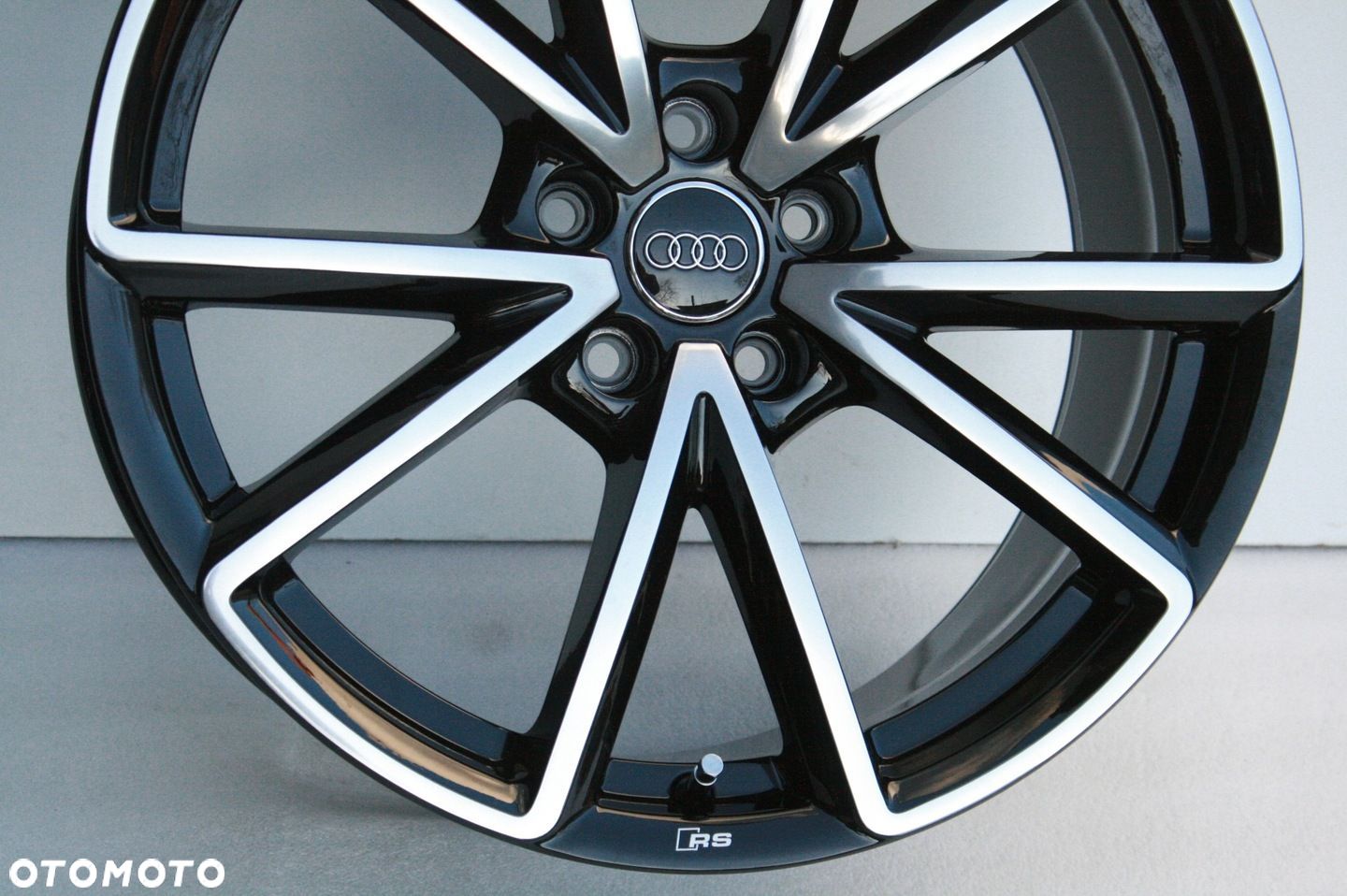FELGI 19 ORYGINALNE AUDI S-Line A3 S3 RS3 8V0 8Y0 - 1