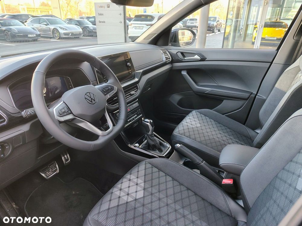 Volkswagen T-Cross - 10