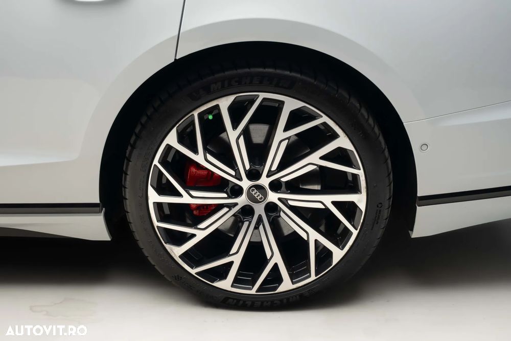 Audi A8 - 11
