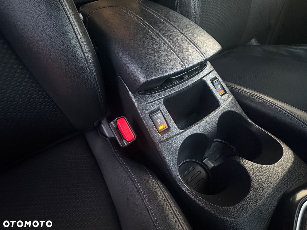 Nissan Qashqai 1.6 DIG-T TEKNA+ - 21