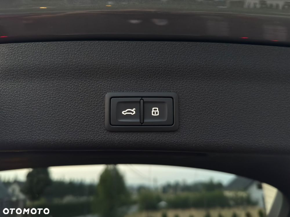 Audi A6 Avant 40 TDI quattro S tronic advanced - 24