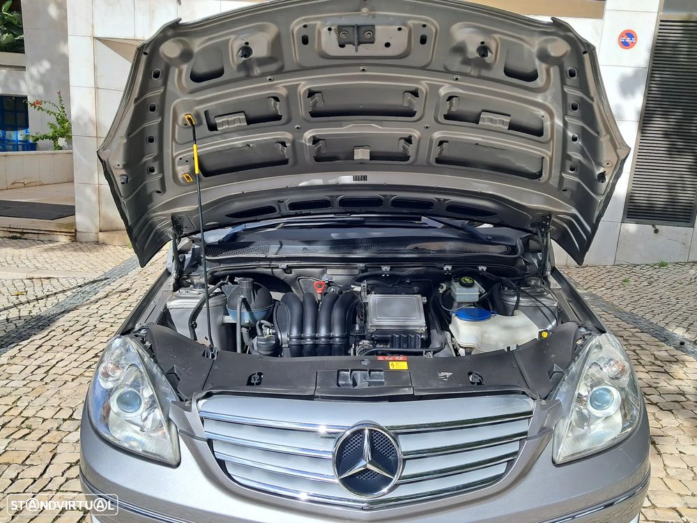 Mercedes-Benz B 150 - 21