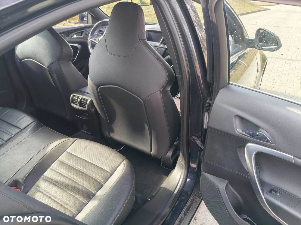 Opel Insignia 2.8 V6 Turbo 4x4 OPC - 18
