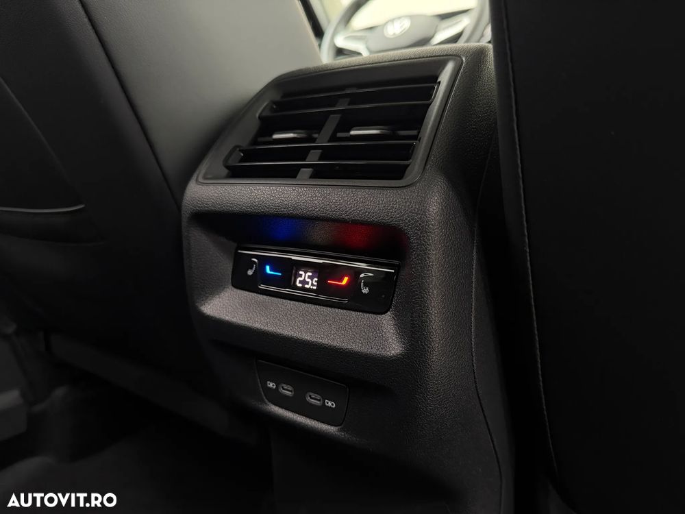 Volkswagen Tiguan 2.0 TDI SCR 4MOTION DSG Elegance - 38