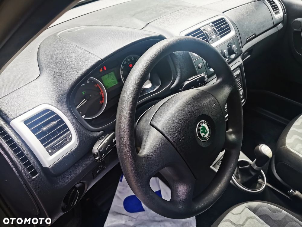 Skoda Fabia 1.4 16V STYLE Edition - 24