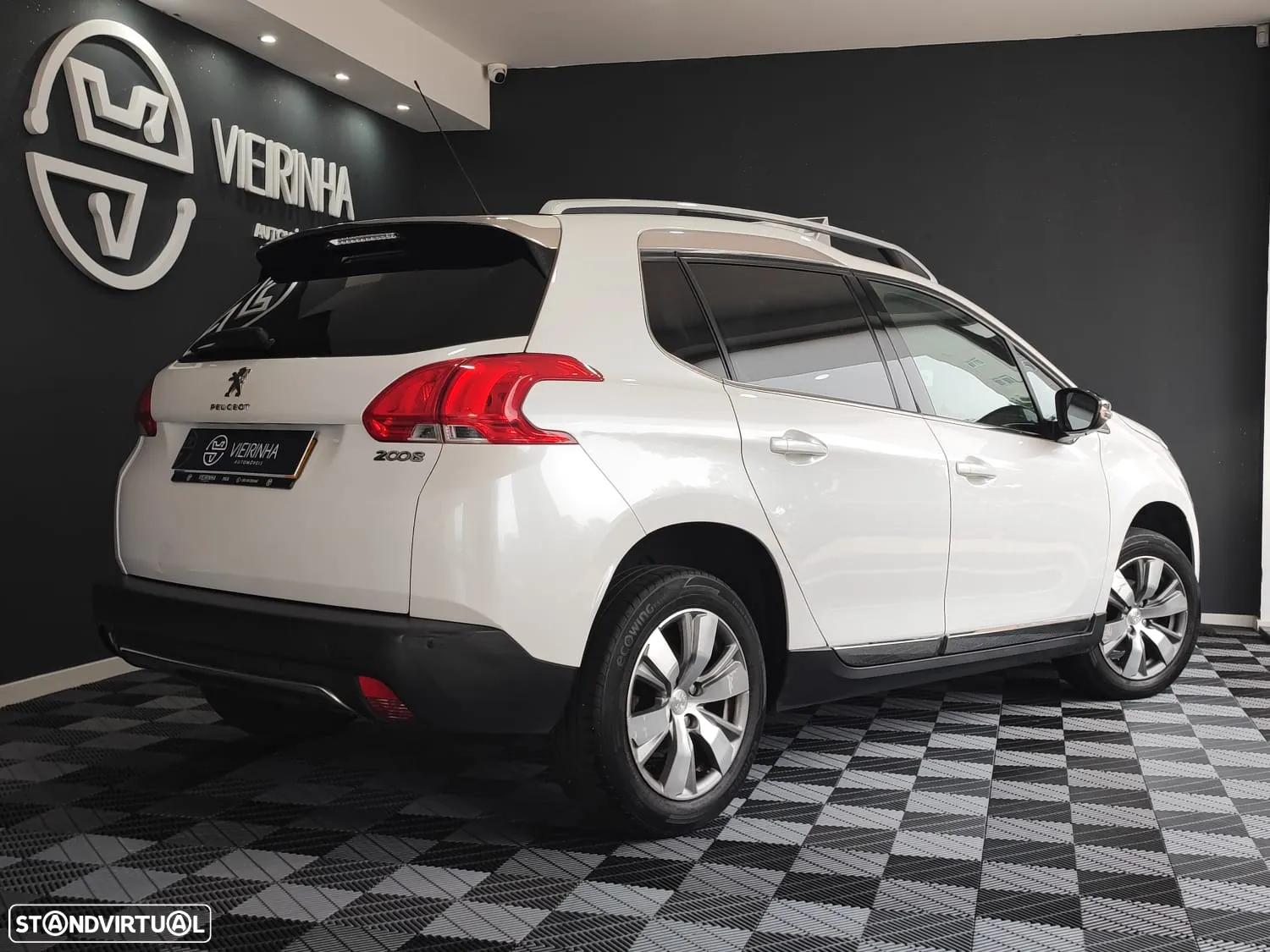 Peugeot 2008 1.4 HDi Allure - 14