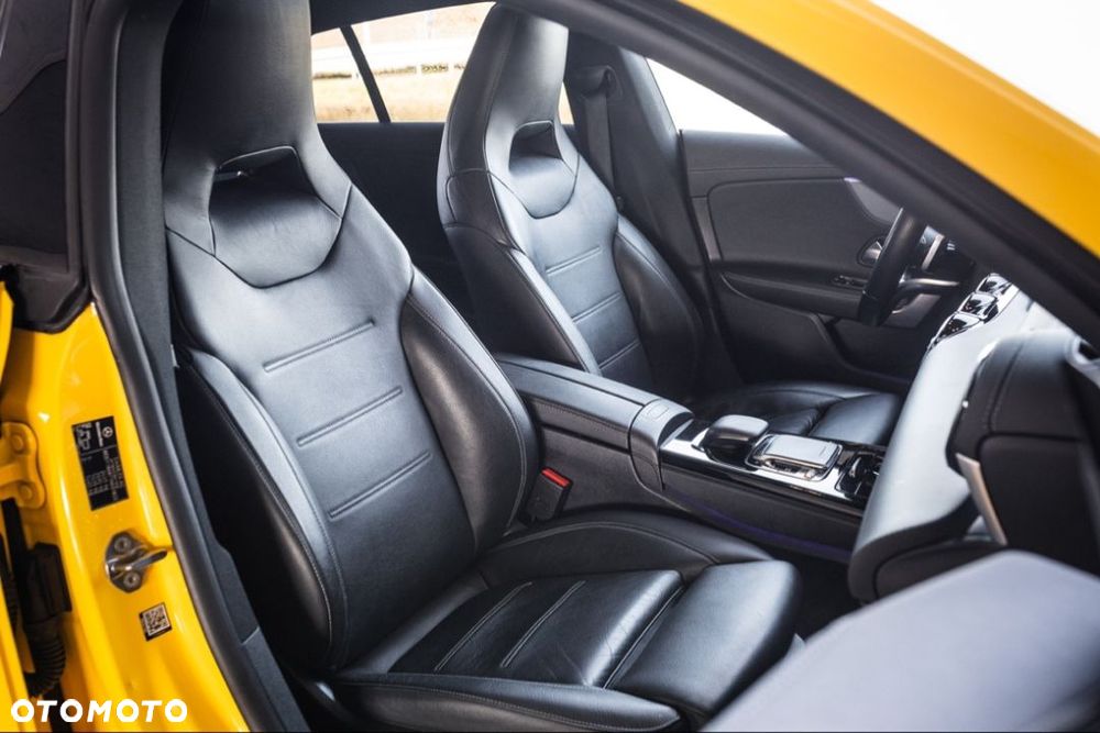 Mercedes-Benz CLA 200 AMG Line 7G-DCT - 11