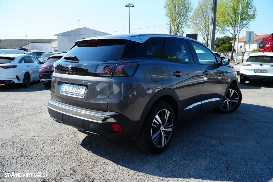 Peugeot 3008 1.2 PureTech Allure Pack - 3