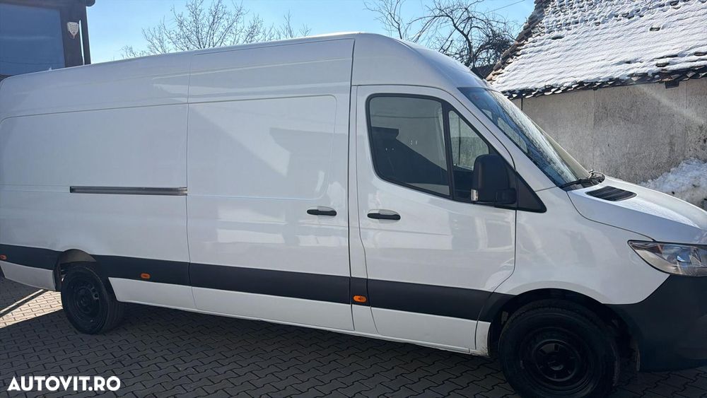Mercedes-Benz Sprinter - 1