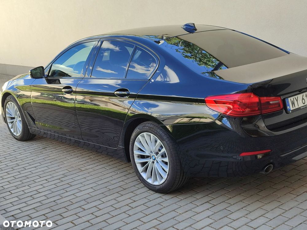 BMW Seria 5 520d xDrive Sport Line sport - 7