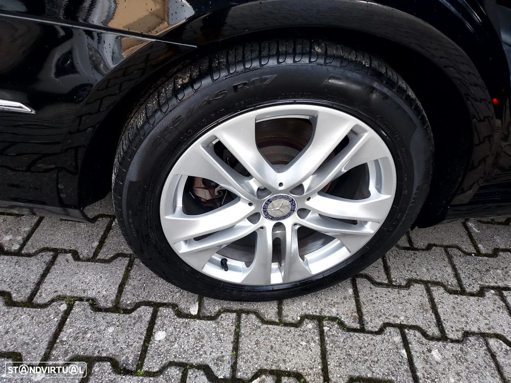 Mercedes-Benz E 250 CDi Avantgarde BlueEfficiency - 29