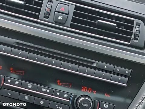 BMW Seria 6 650i xDrive - 11