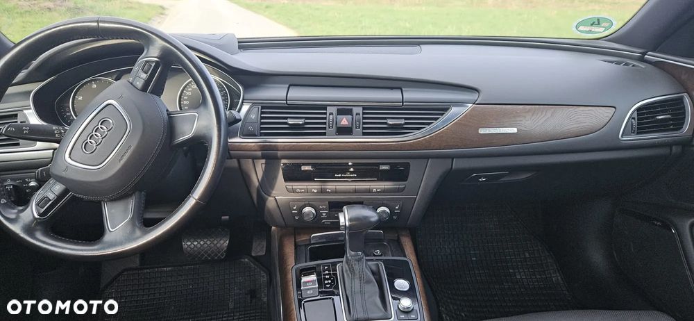 Audi A6 - 1