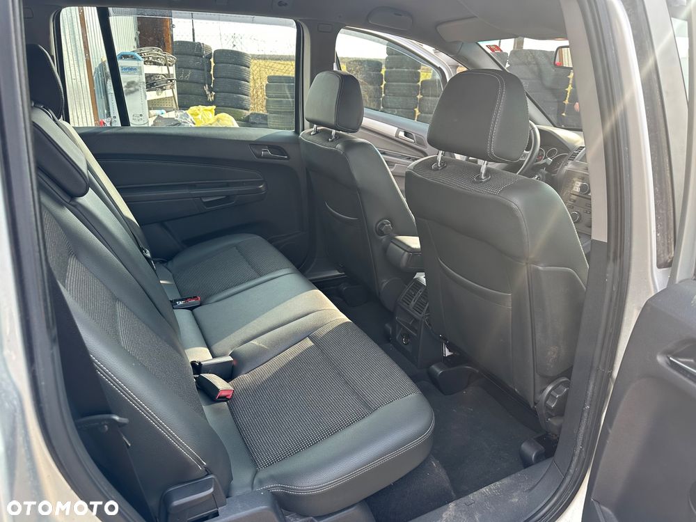 Opel Zafira 1.9 CDTI Navi - 7