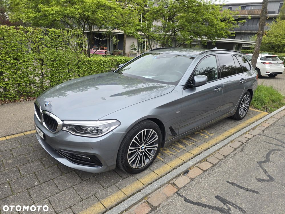 BMW Seria 5 520d xDrive Sport Line - 6