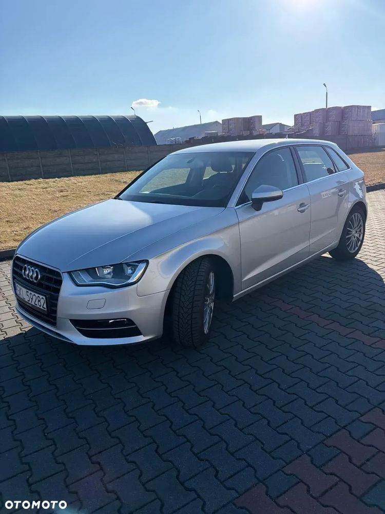Audi A3 Sportback 1.4 TFSI Ambiente - 1