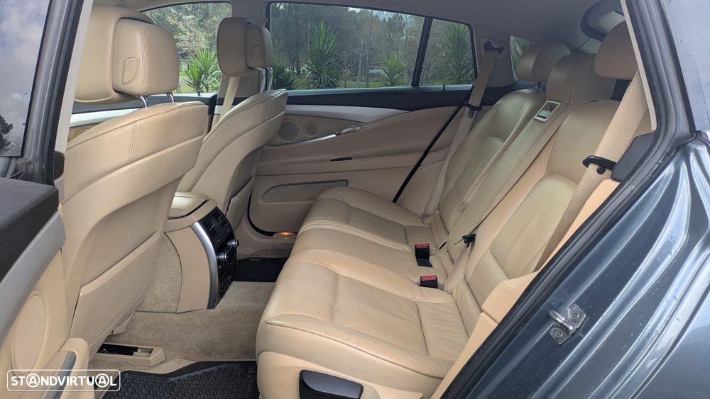 BMW 530 Gran Turismo - 17