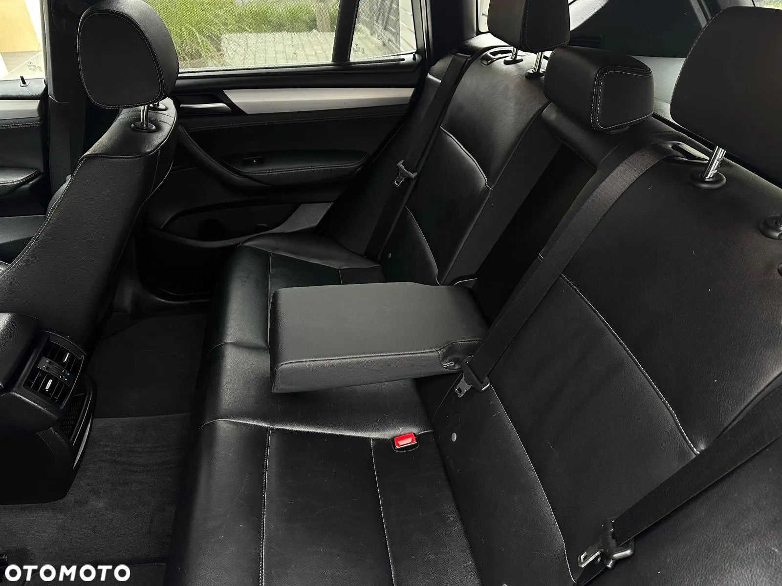 BMW X3 sDrive18d - 11