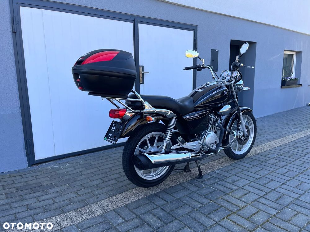 Yamaha YBR - 4