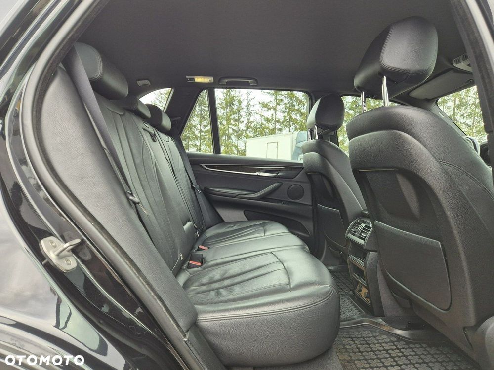 BMW X5 xDrive25d - 23