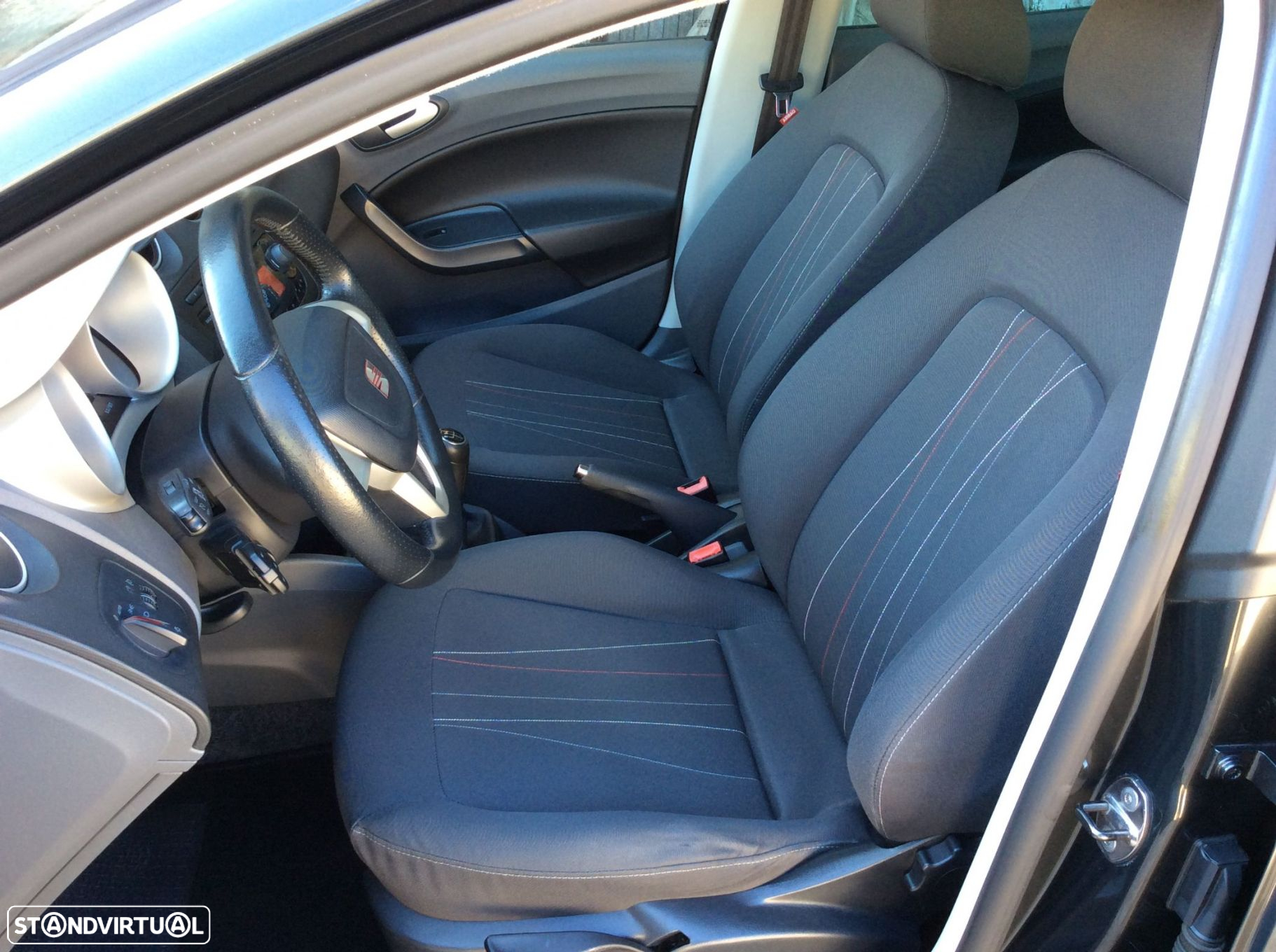 SEAT Ibiza 1.6 TDI Style - 26