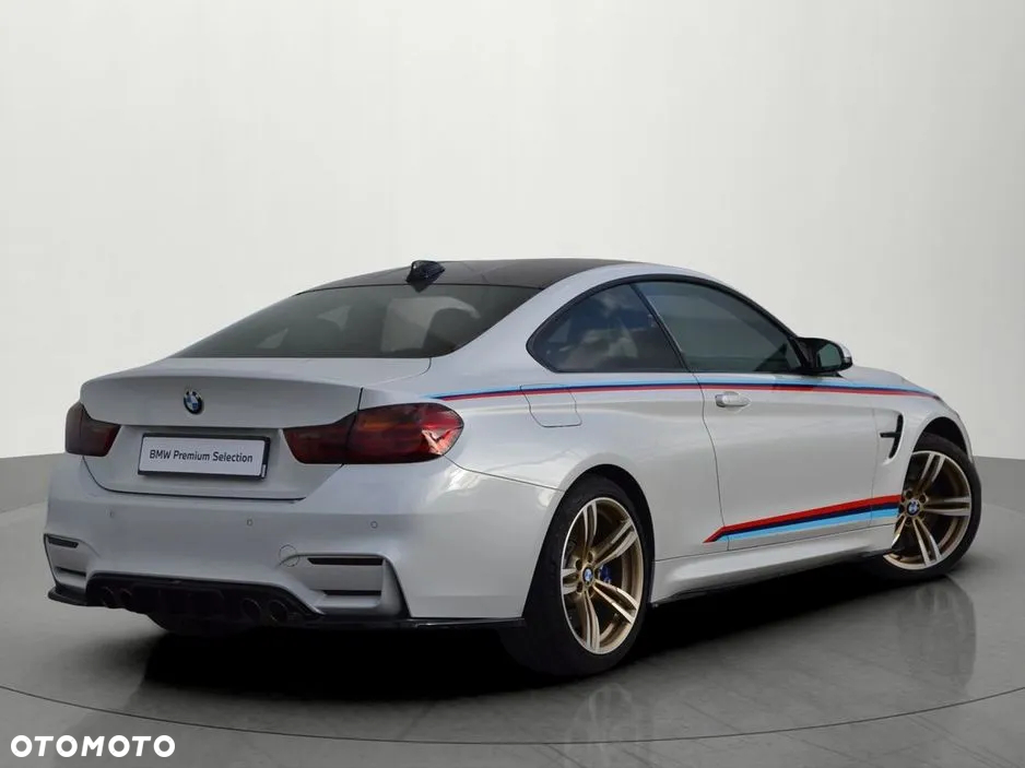 BMW M4 DKG - 3