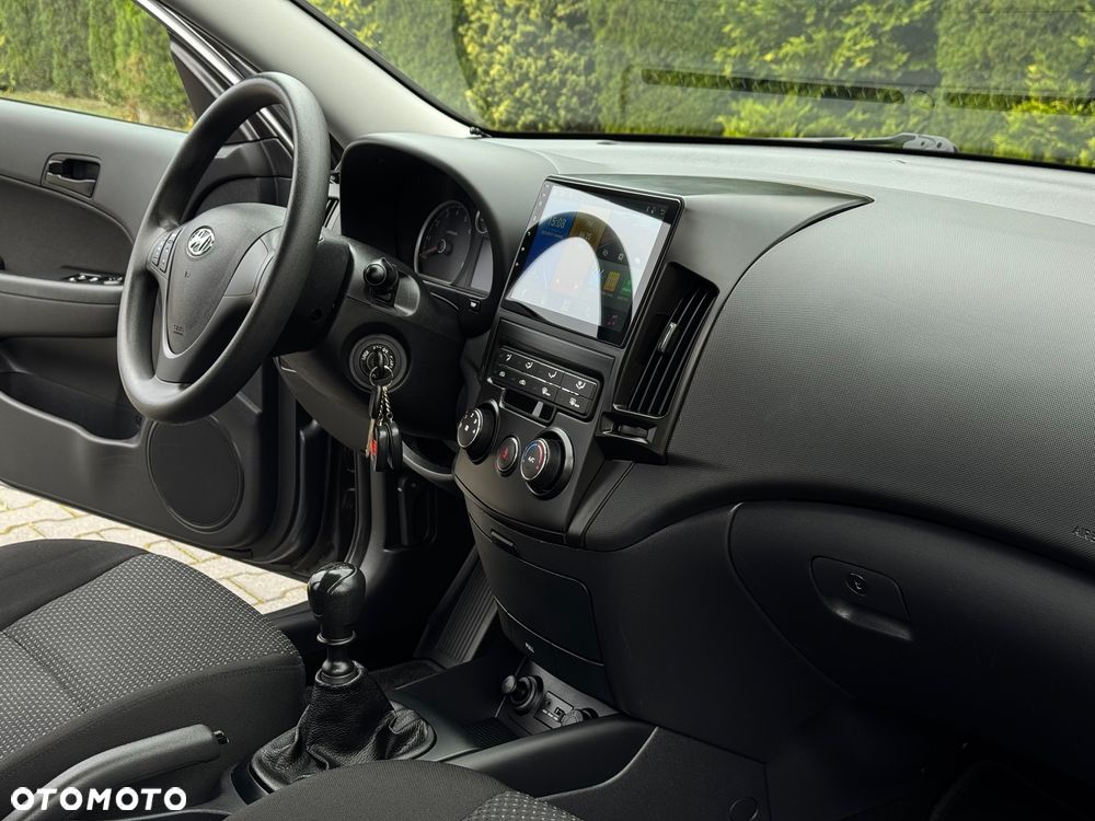 Hyundai i30 - 19