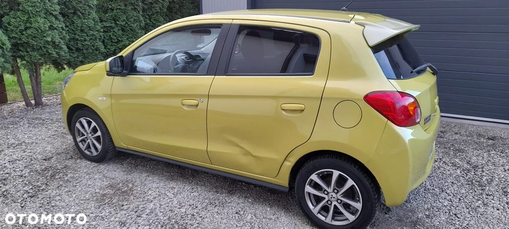 Mitsubishi Space Star 1.2 Clear Tec Color - 11