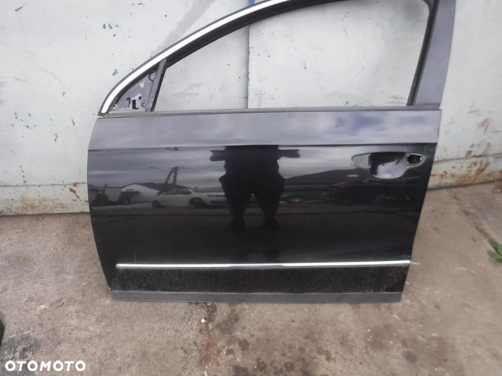 Vw Passat B6 drzwi lewe przod LC9X - 2
