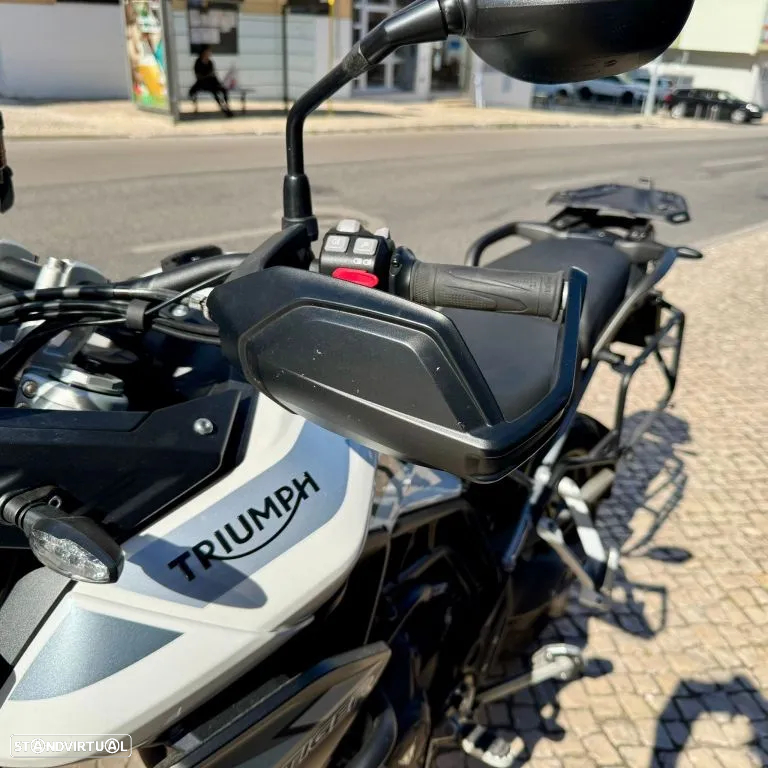Triumph Tiger 900 GT Pro - 7