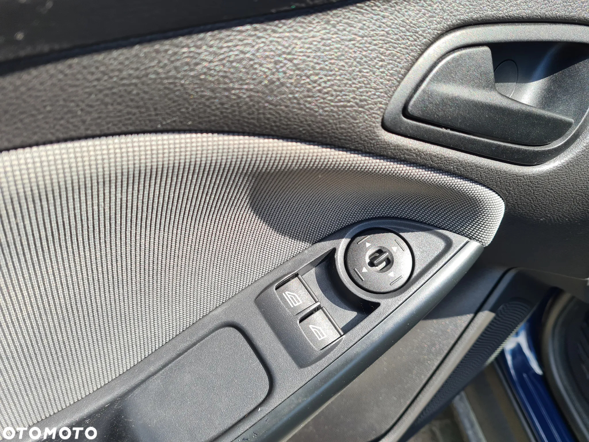 Ford Focus - 10