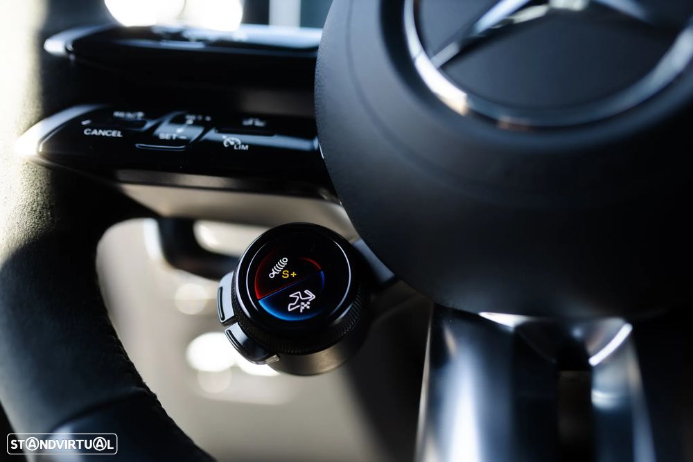 Mercedes-Benz GLC 63 AMG S E Performance Coupe Speedshift MCT9G Line Premium - 48