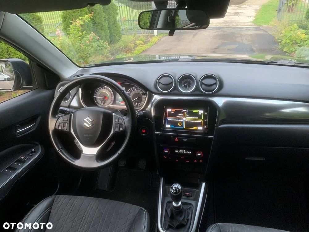 Suzuki Vitara 1.4 Boosterjet Hybrid Comfort+ - 10