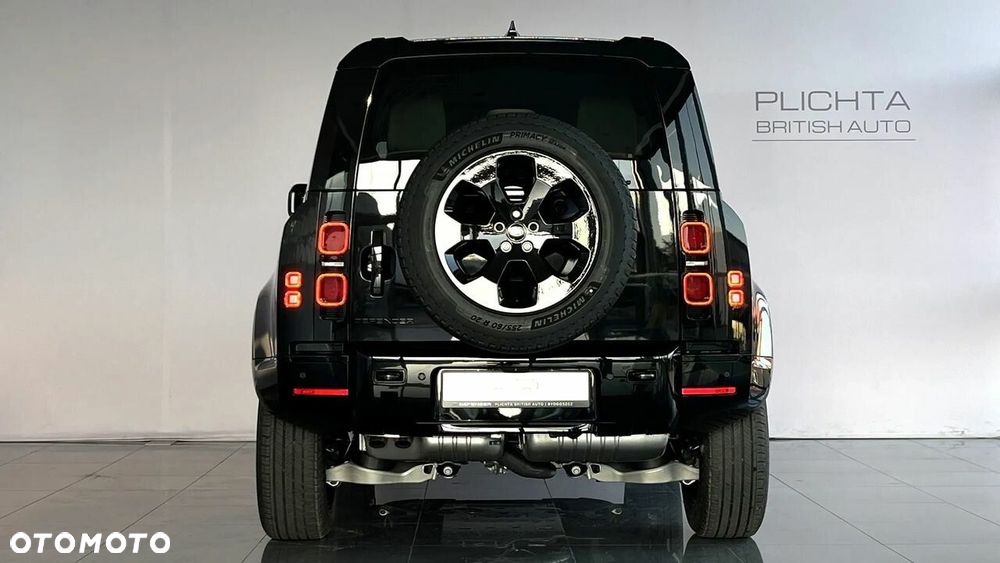 Land Rover Defender - 5