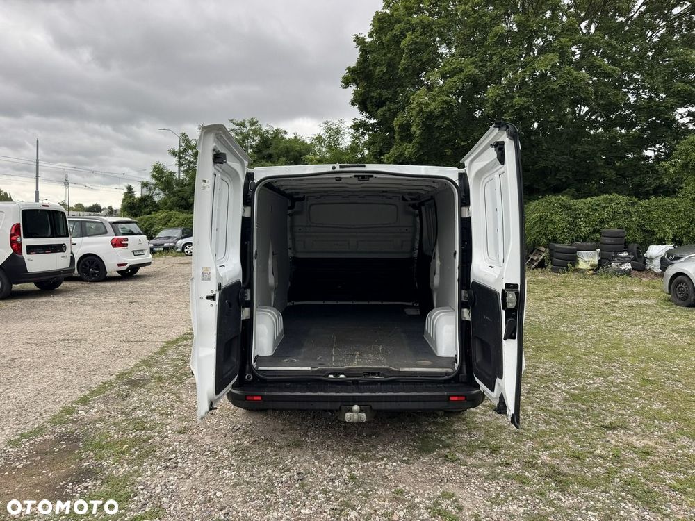 Nissan NV300 - 32