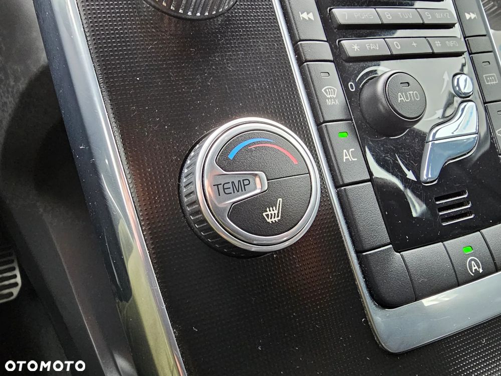 Volvo V60 D3 Geartronic RDesign - 22