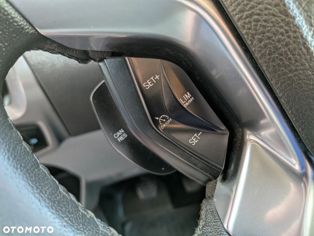 Ford Transit Custom - 19