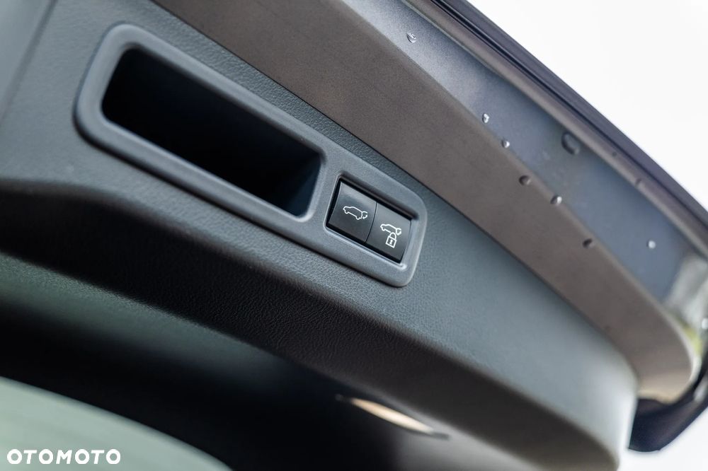 Lexus RX 450h+ Prestige - 35