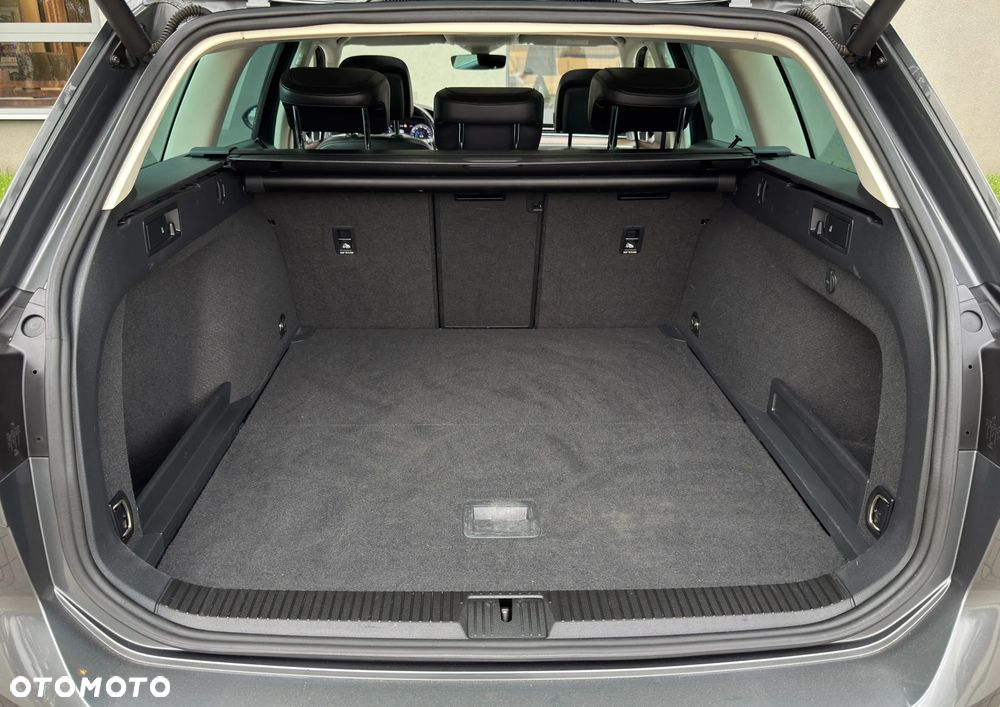 Volkswagen Passat 2.0 TSI (BlueMotion Technology) DSG Highline - 13
