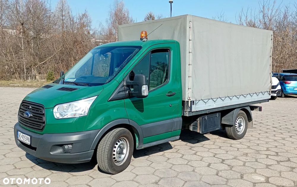 Ford Transit - 1
