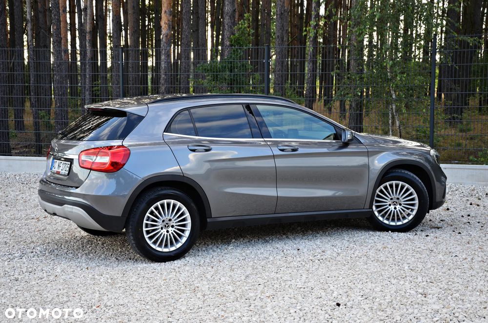 Mercedes-Benz GLA 180 (CDI) d 7G-DCT Style - 24