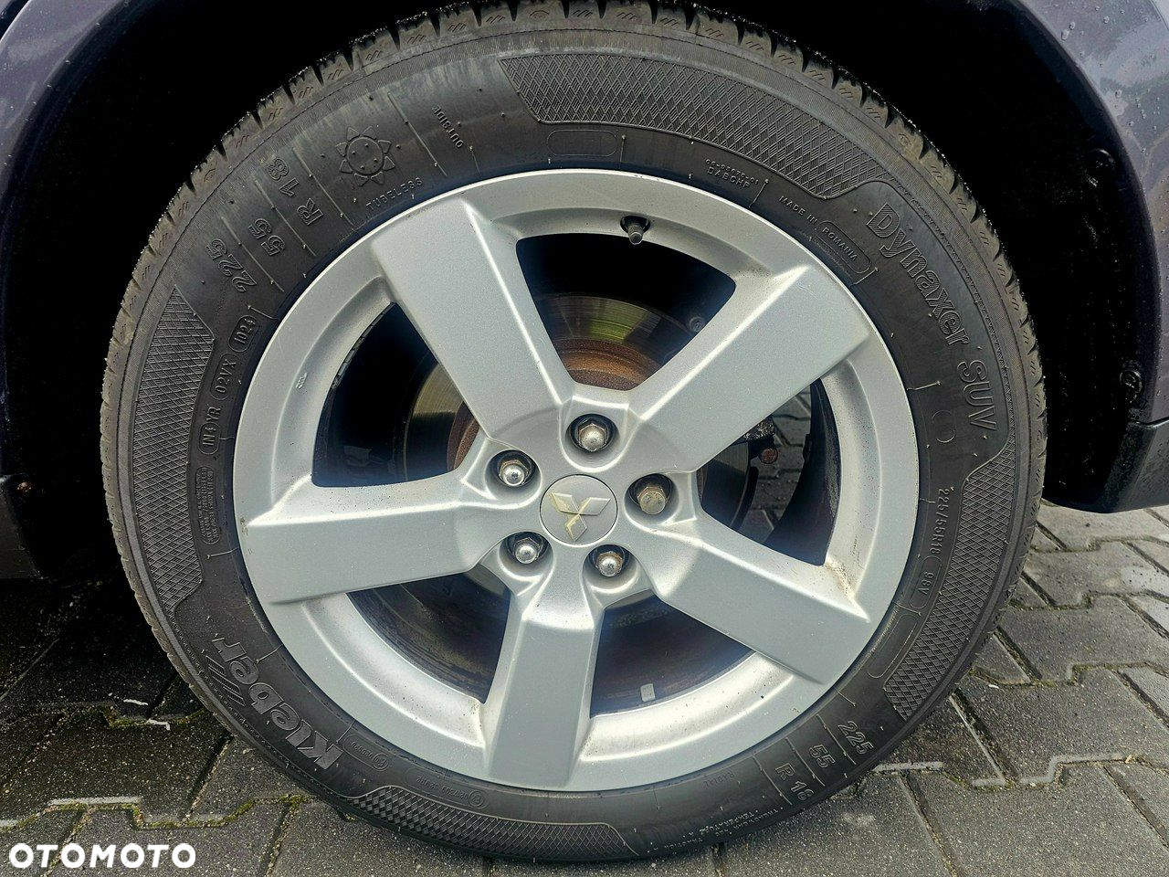 Mitsubishi Outlander 2.0 DID Intense + - 8