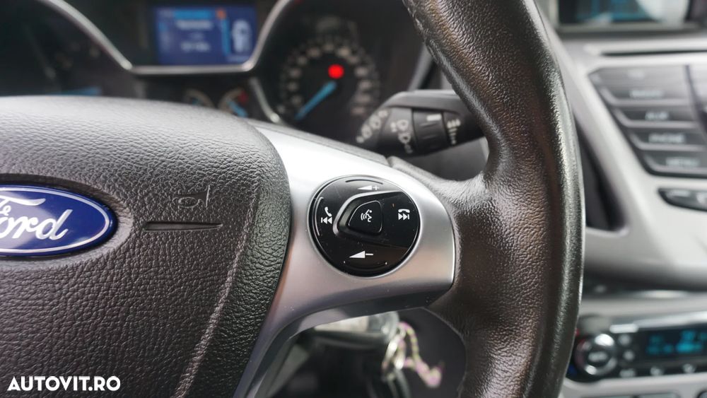 Ford Tourneo Connect 1.5 EcoBlue Start-Stop Titanium - 22