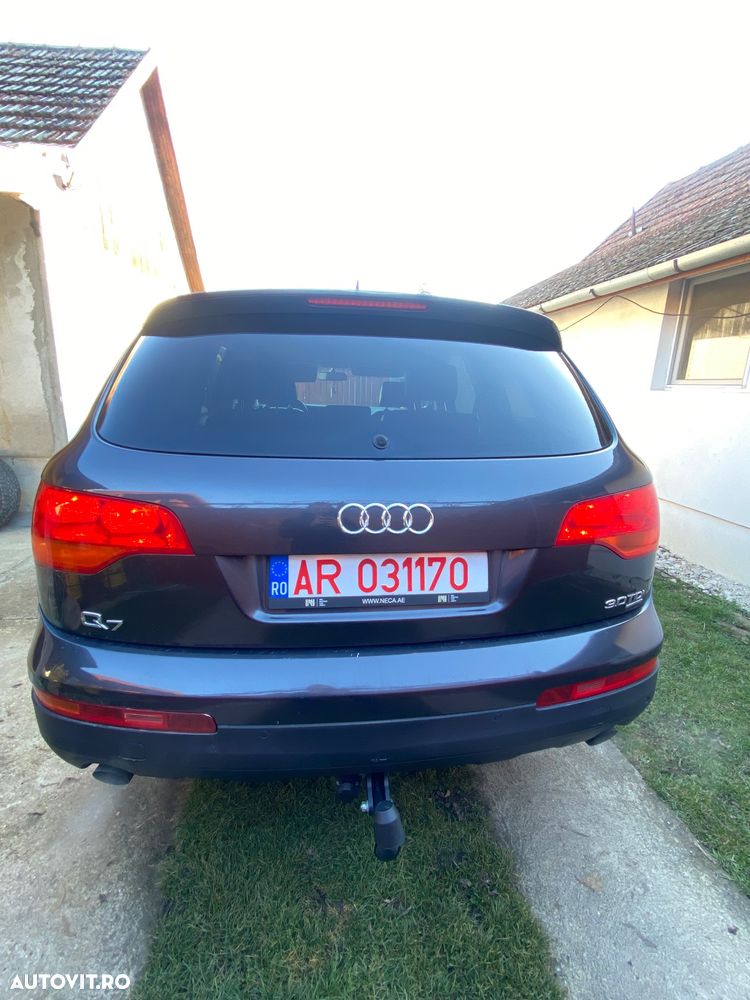 Audi Q7 3.0 TDI DPF clean diesel quattro tiptronic - 4