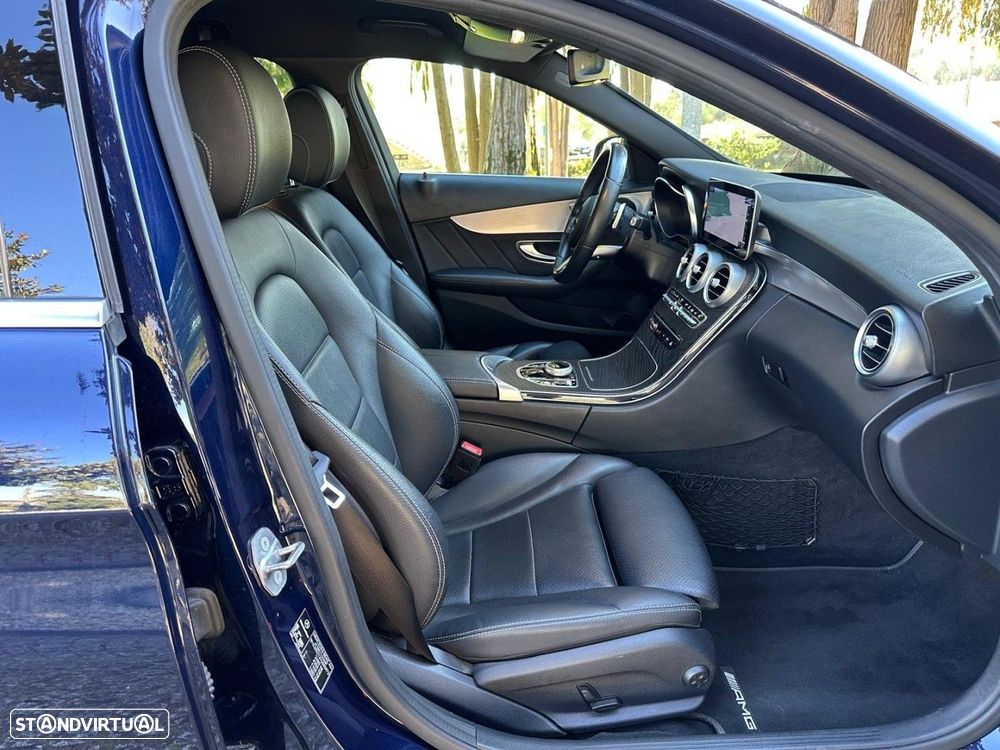 Mercedes-Benz C 300 de AMG Line - 38