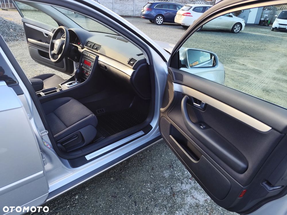 Audi A4 Limousine 2.0 T FSI multitronic - 26